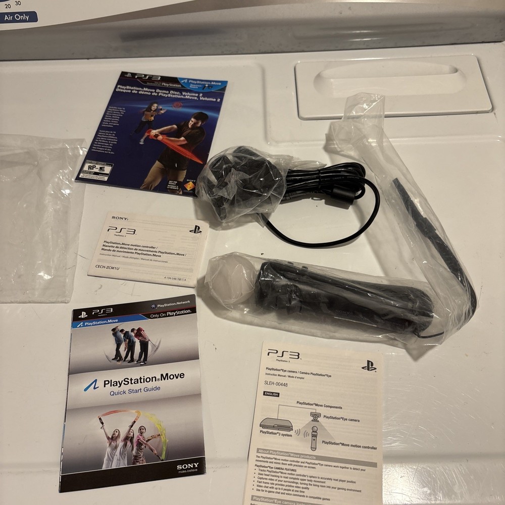 Sony PS3 Playstation 3 Move Essentials Pack Kit Controller Eye Camera Demo Disc