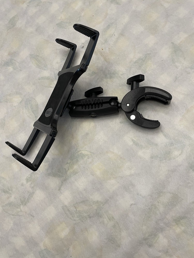 Aircraft Universal iPad/Tablet Mount