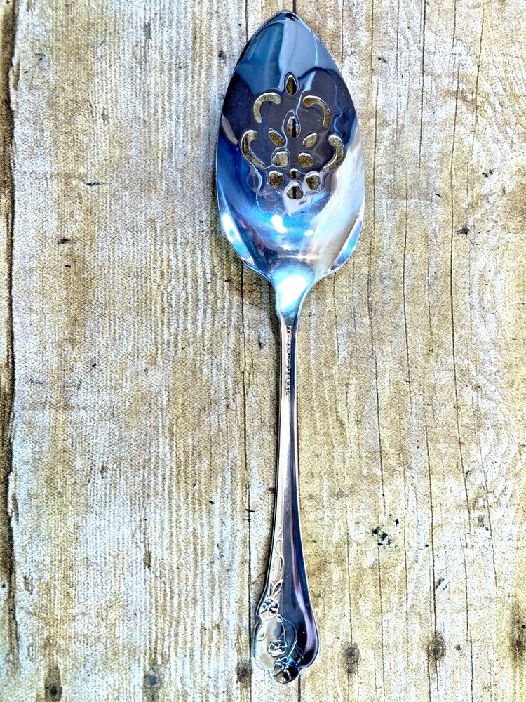 COMMUNITY ONEIDA SILVER PLATED PIE SERVER 9.5" X 2" ⭐️VINTAGE⭐️