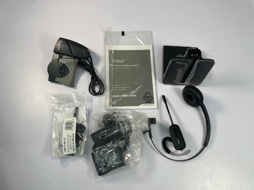 Plantronics CS540 Wireless Headset w HL10 Lifter Base Office Phone System
