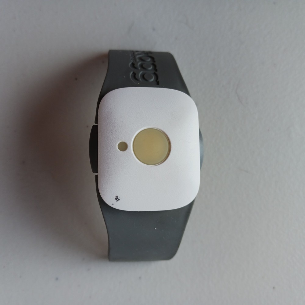 Tagg GPS Pet Tracker Master Kit - Dog and Cat , White, Includes Docking Station