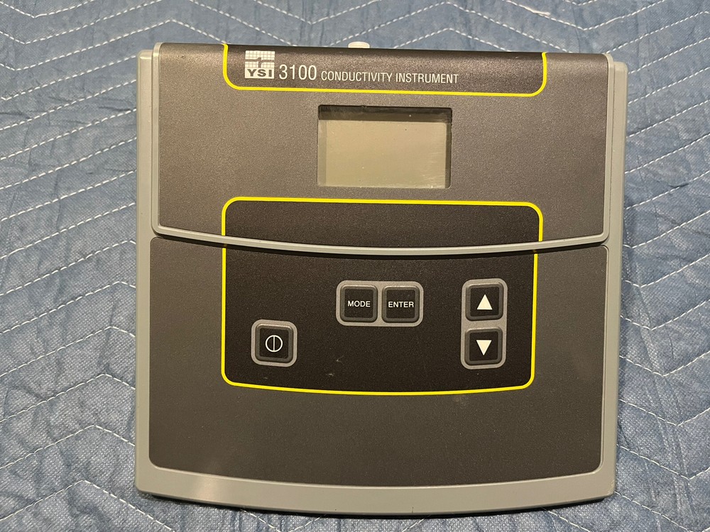 YSI 3100 Conductivity Instrument