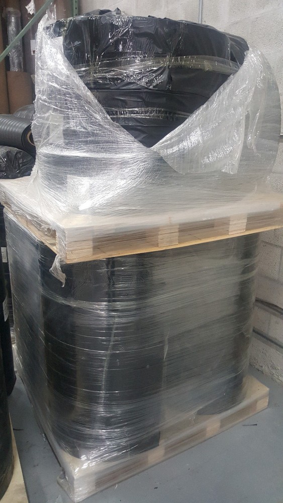 3/8"x 4" X 50 FT SKIRTBOARD RUBBER ROLL