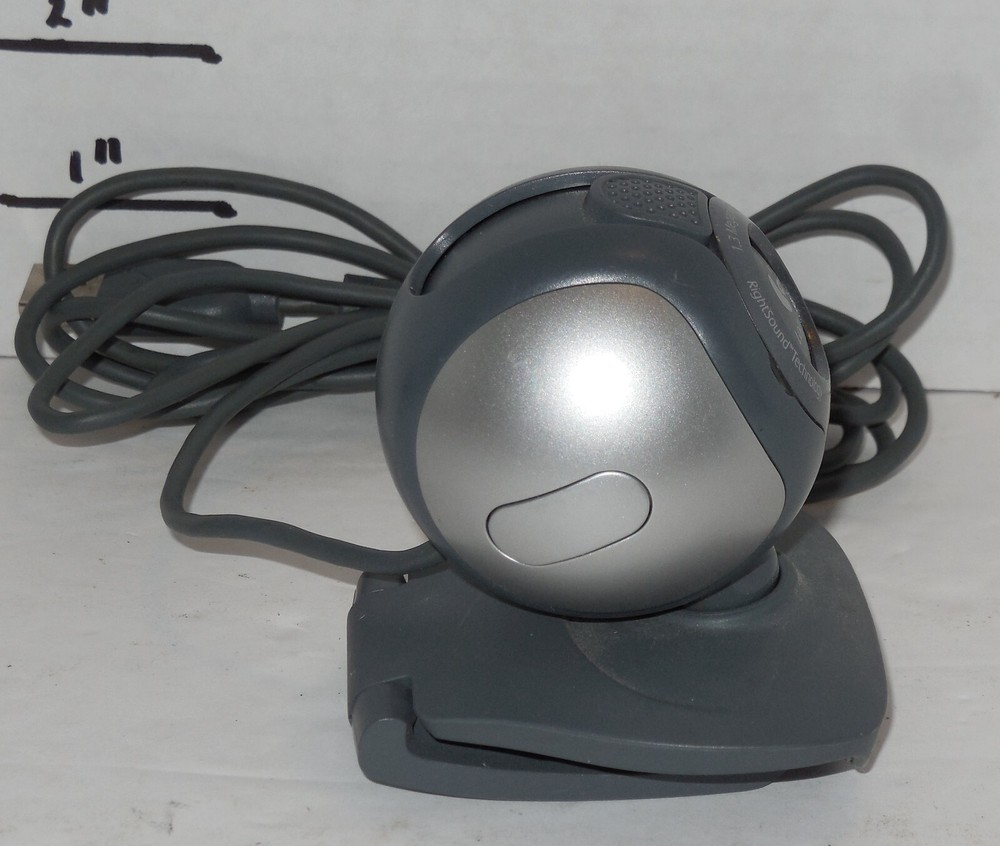 Logitech Webcam with built in Mic Model V-U0006