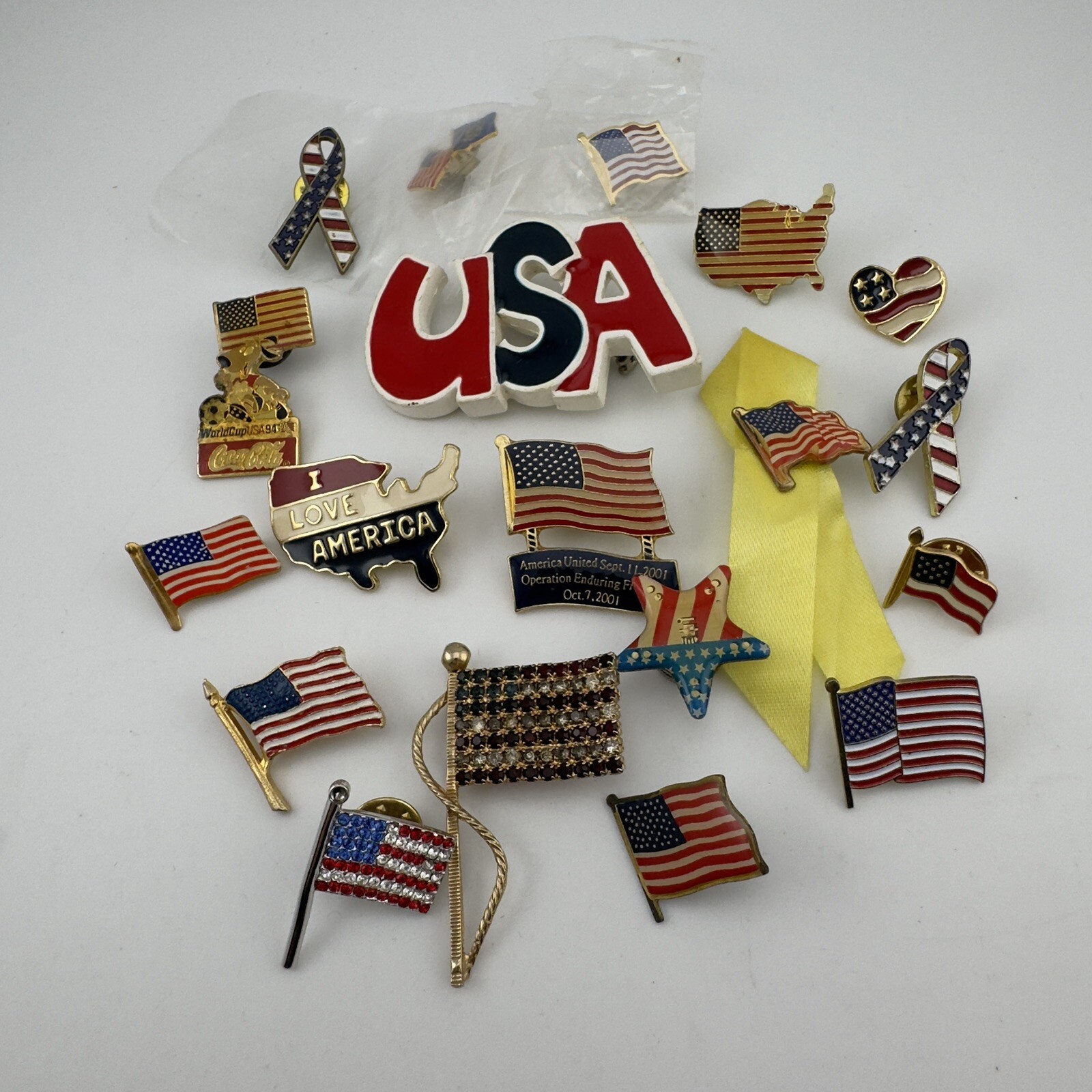 USA FLAG LOT Ribbon Coca Cola World Cup 1994 America United 2001 Lapel Hat Pin