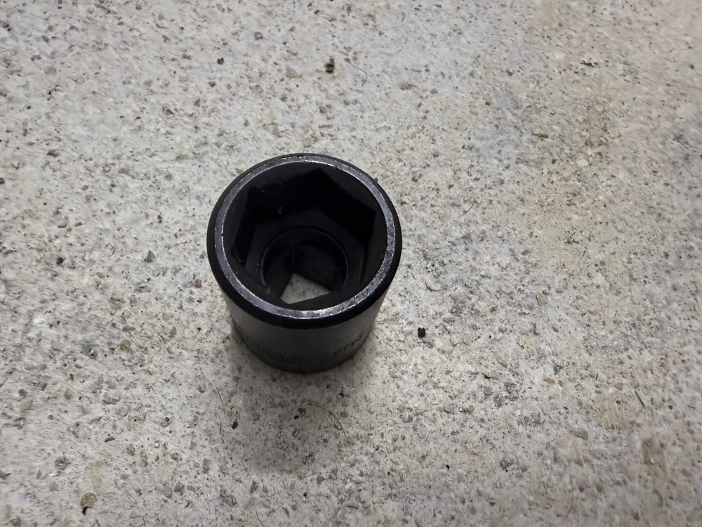 Craftsman 15/16” 6 Point Impact Socket 1/2” Drive