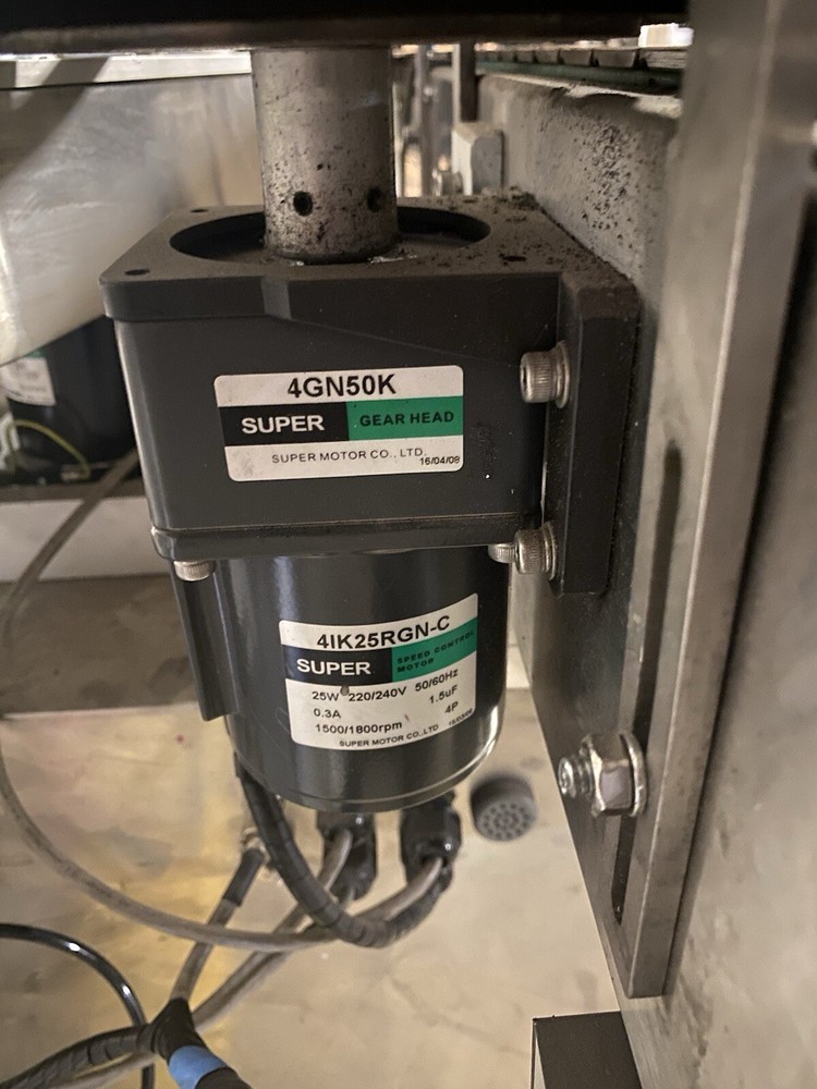 Label-on Labeler & Induction Sealer