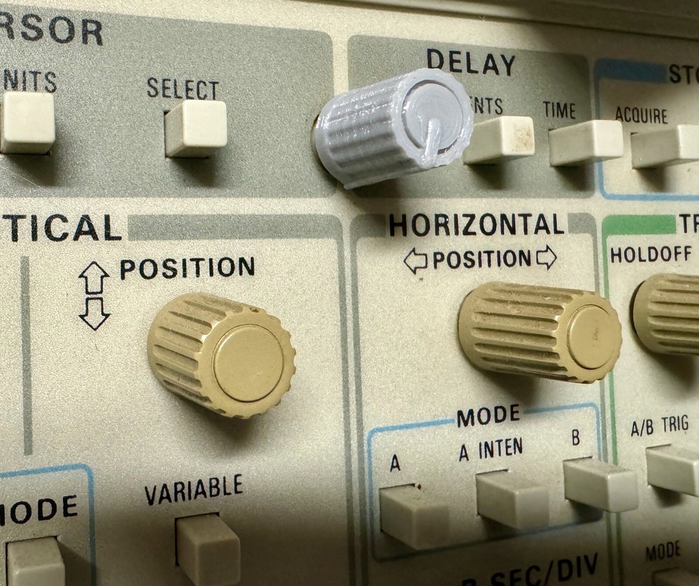 3 PCS Tektronix 366-2041-03 Knobs With Pointer 2465B, 2467B, 2445B, 2465A, 2467