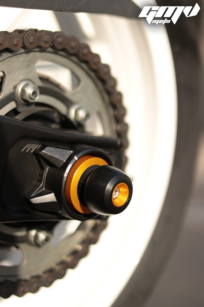 Rear Axle Sliders And spool