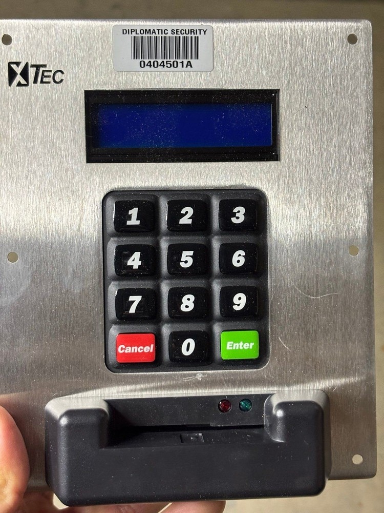 Xtec X10000-IDS Access Control Reader with Pin Pad and Display Open Box