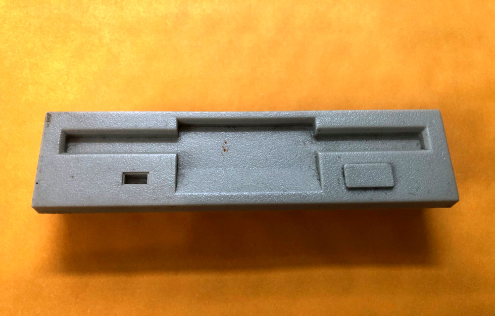 Generic 3.25" Simulated Floppy Disk Drive Bay Front Panel Cover Desktop Tower