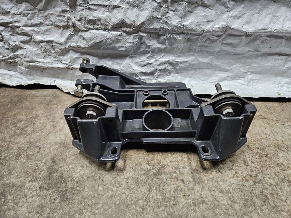 OMC Cobra Inner Transom Plate 912537 Mounting Bracket