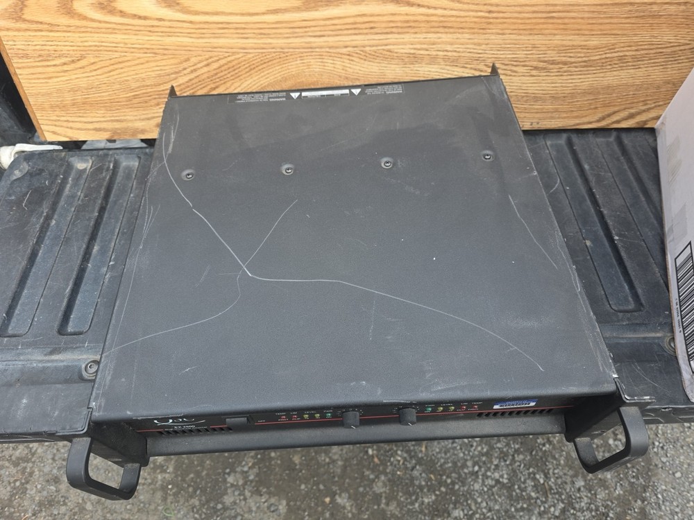 QSC EX2500 powerAmp