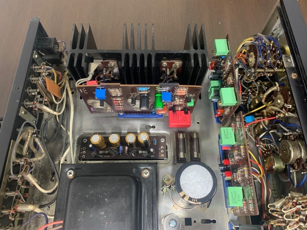 SANSUI AU-888 Solid State Audio Transistor Stereo Amplifier...