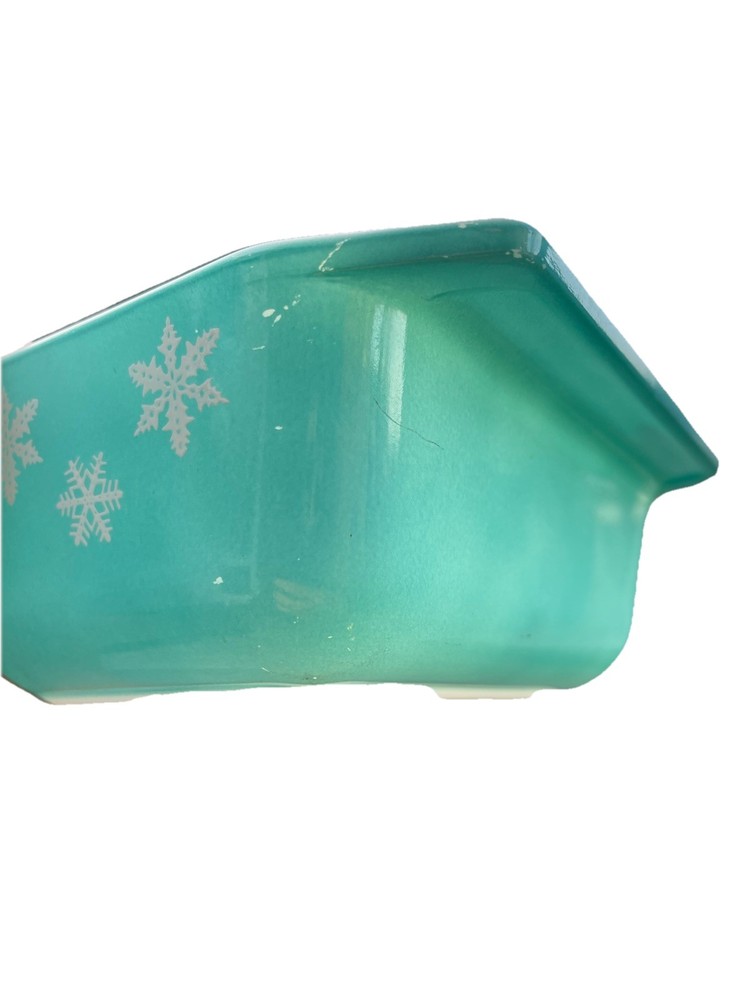 Vintage PYREX ~ 2 Quart Turquoise SNOWFLAKE ~ Rectangular Baking Dish ~ 575-B 🤩