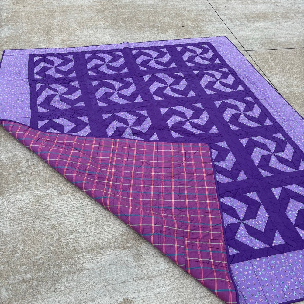 Vtg Patchwork Block Quilt Windmill Pattern 86”x99” Hand Made Cotton Purple