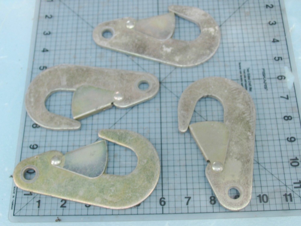 4 Large Flat Clamp Hooks