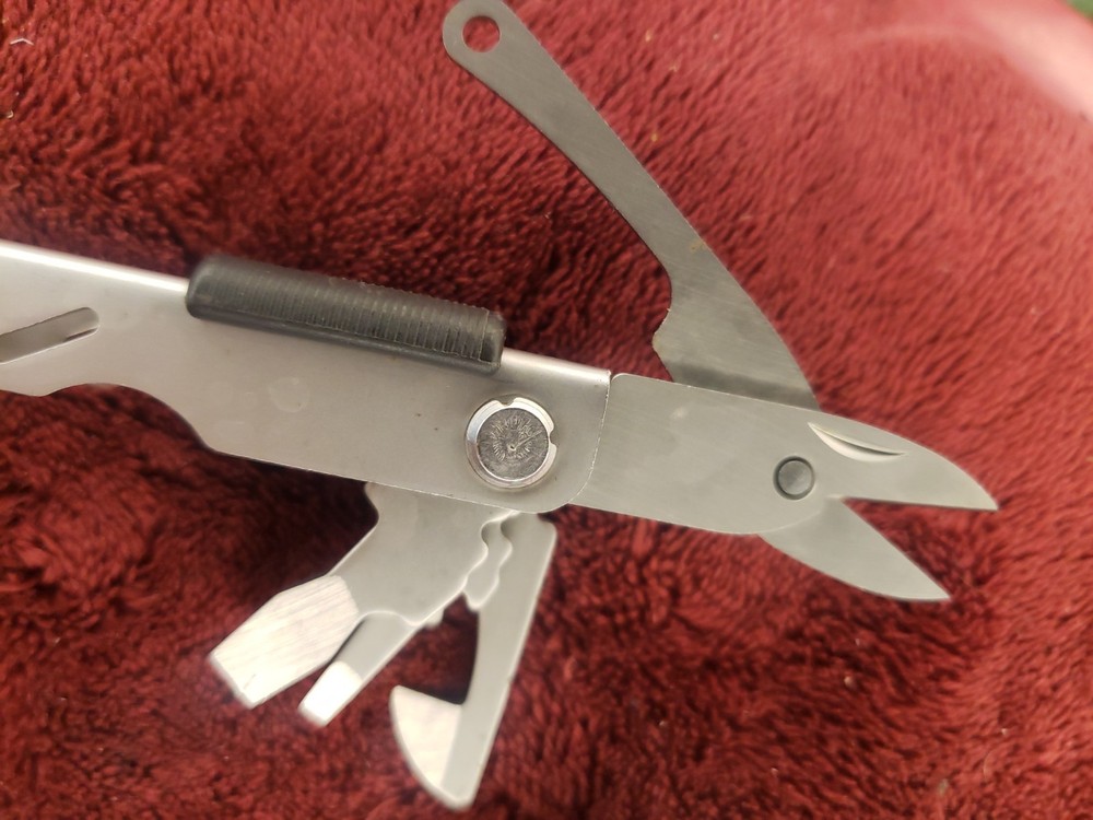 🔪🔪 Gerber Multi Tool Needlenose MP400 with scissors & Drop Point Blade 4scw