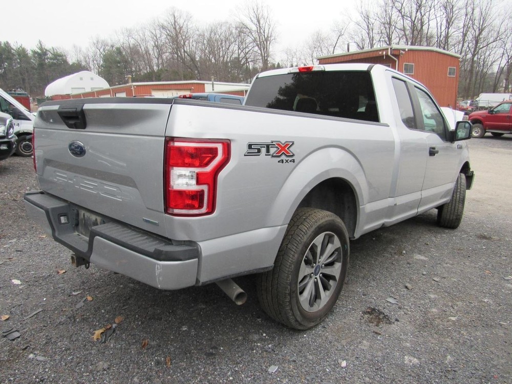 F150 2019 Glove Box 1034541