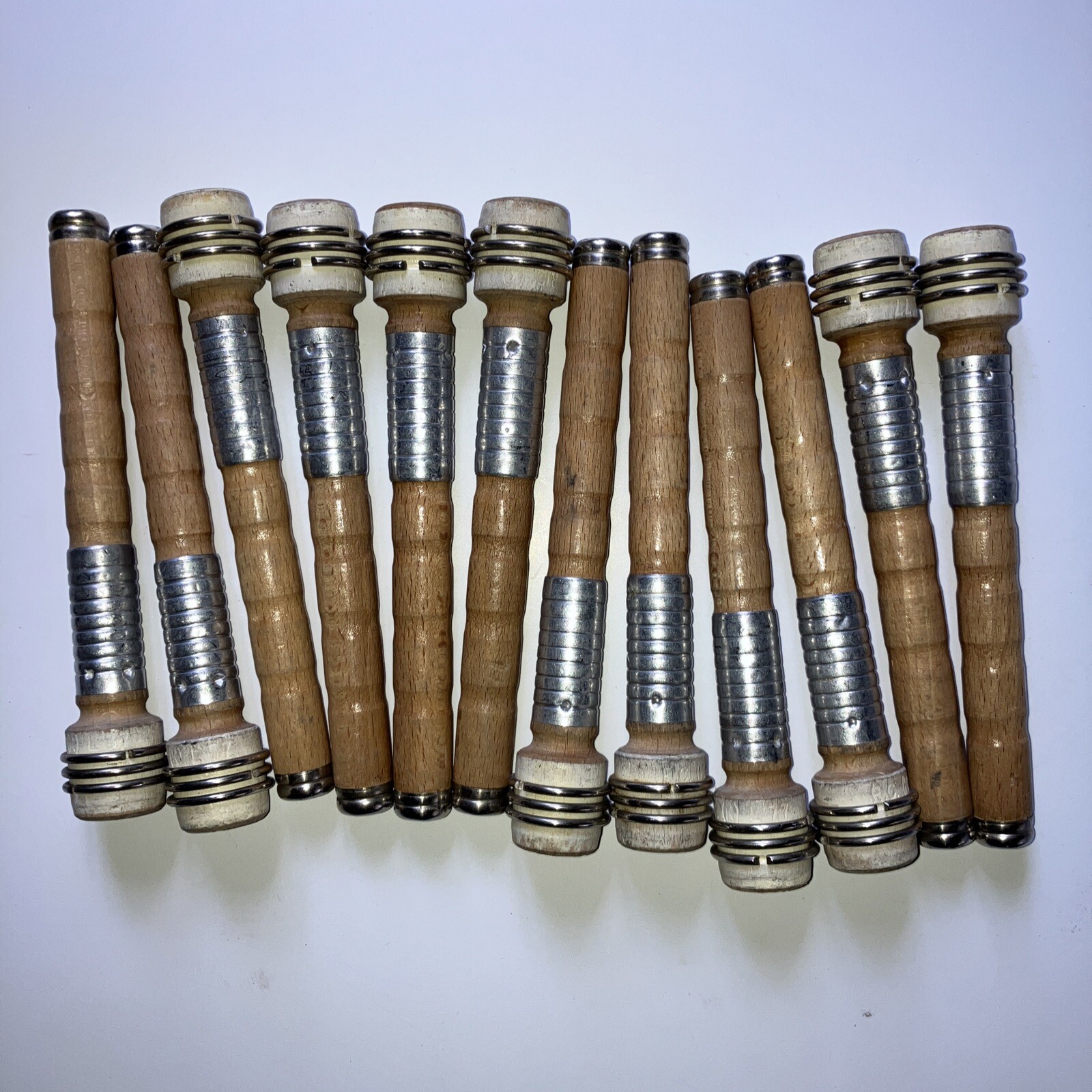 Lot of 12 Textile Mill Wooden Vintage Spools Bobbin Quills 7" Primitive Lot #1