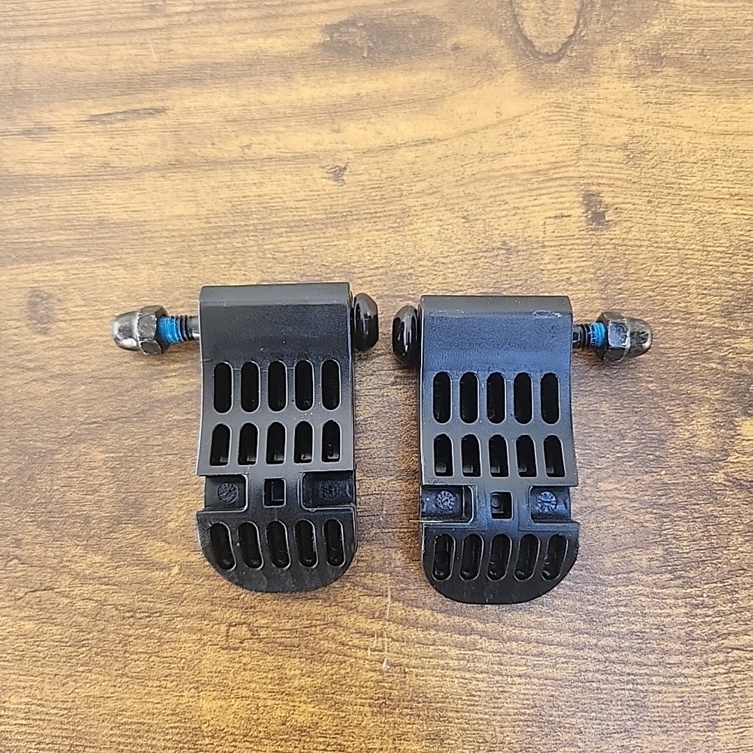 Teeter Hang Ups Inversion Table Latching Clips Pair REPLACEMENT PART ONLY EP-560