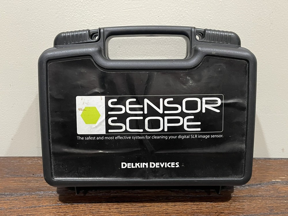 Delkin Devices Sensor Scope in Case
