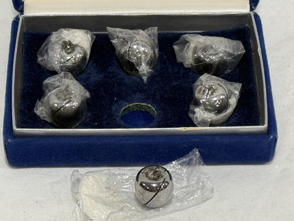 Vintage Reed & Barton 6pc Apple Place Card Holder Silver Plate Boxed Set NOS