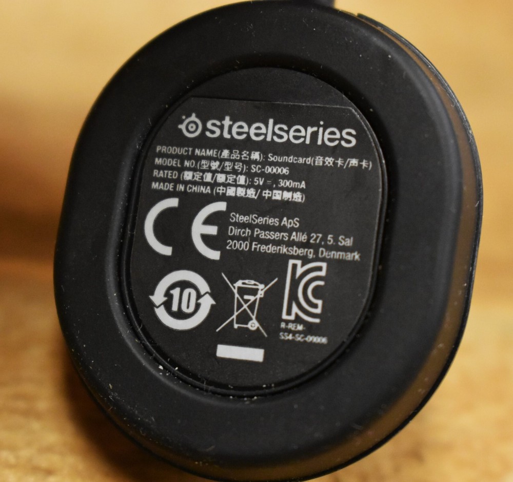 Steelseries Arctis 3 Console Wired High-Performance Gaming Headset White Chatmix