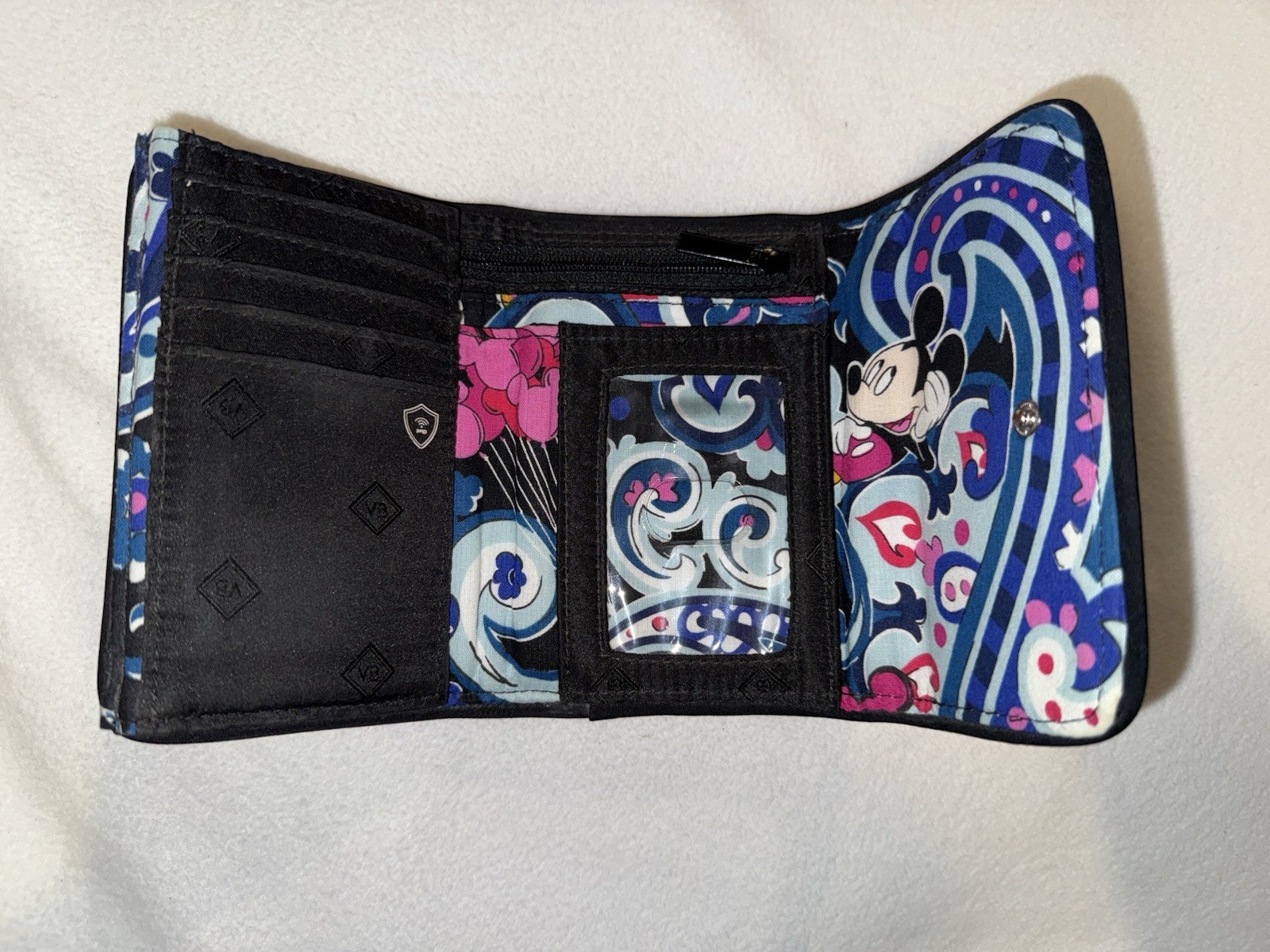 Vera Bradley Disney Mickey Whismical Balloons Wallet Preowned