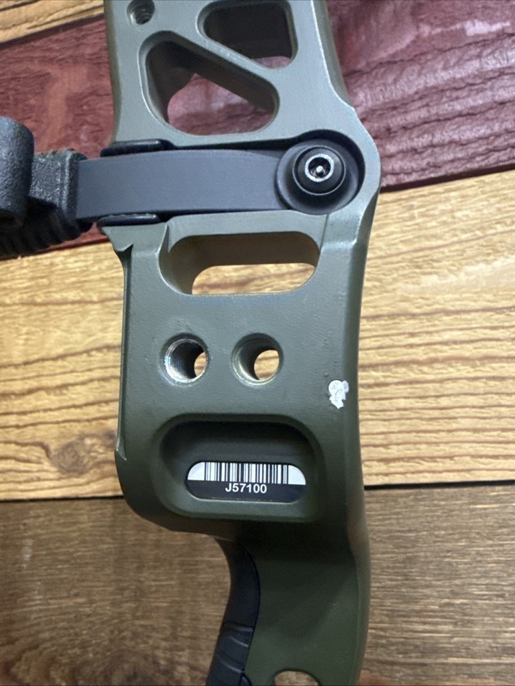 bowtech core sr compound bow