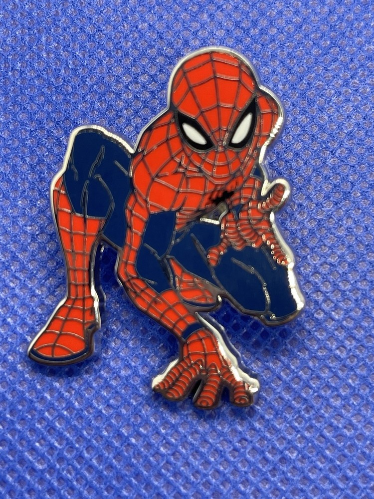 Marvel venom and SpiderMan pin Set !!
