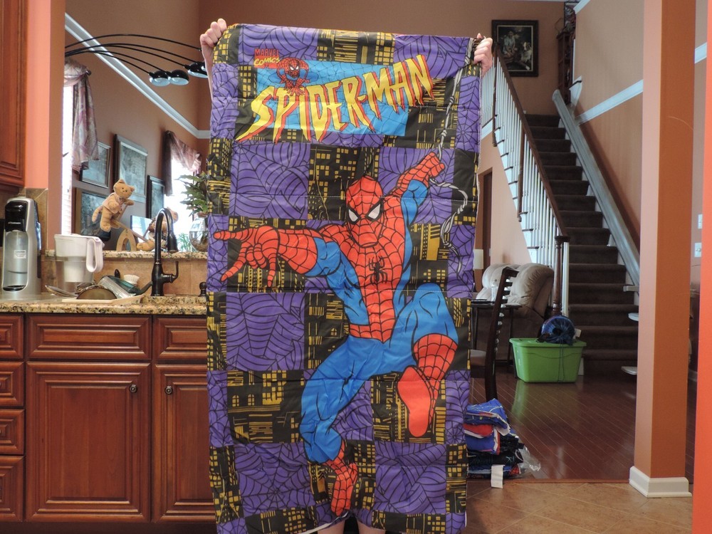 Spider-man Sleeping Bag 54x28 Polyesyter