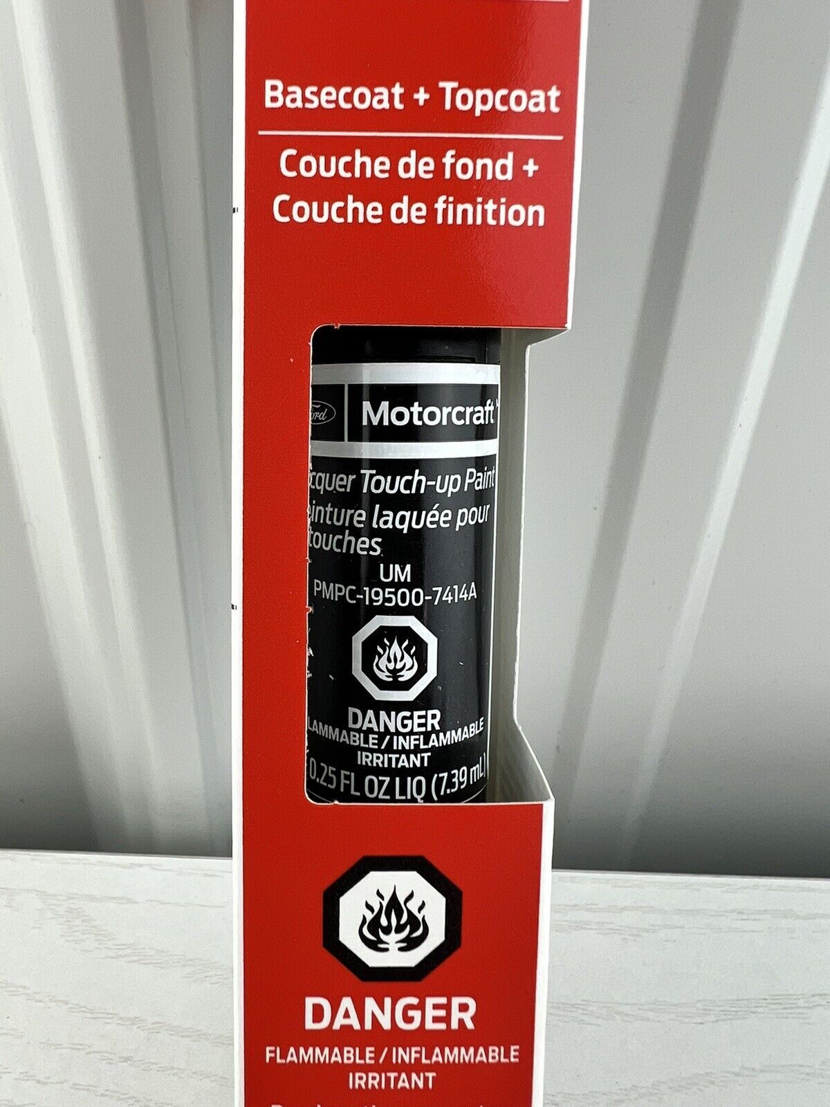 Genuine Ford Motorcraft Touch Up Paint Bottle Agate Black UM 7414A & Clear Coat