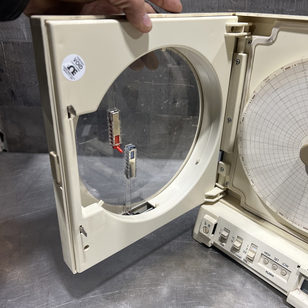 Omega CT Temperature & Humidity Chart Recorder Used Surplus