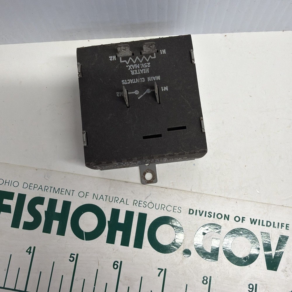 WHITE-ROGERS TYPE 24A15-5 LEVEL TEMP HEAT SEQUENCER