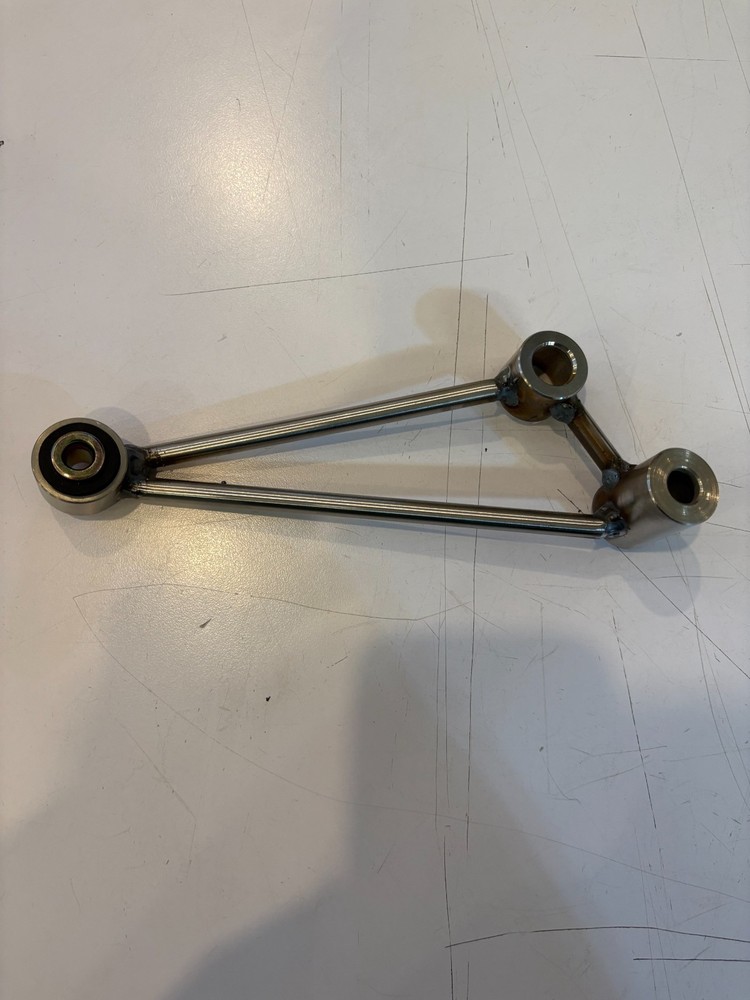 SCOOTER PIPE EXHAUST SYSTEM BRACKET GY6