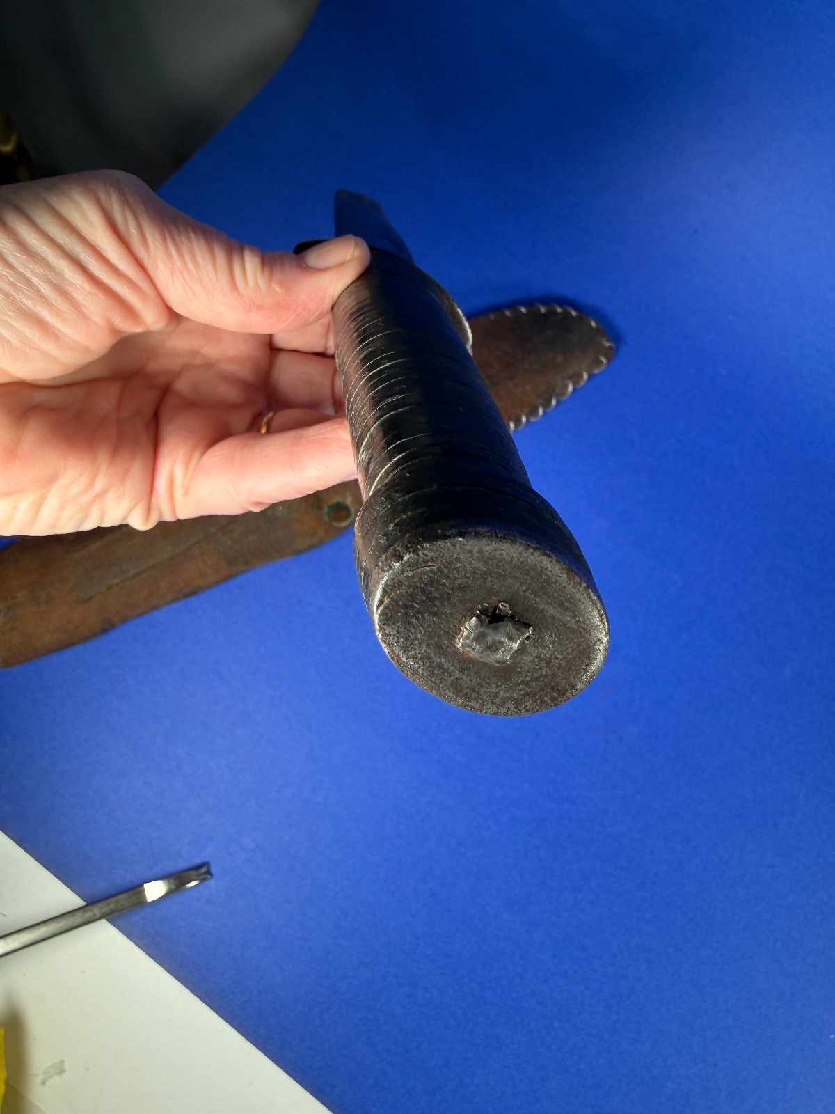 VTG WW2 ERA PERSONAL 12" FIGHTING KNIFE SANSSOUCI DR FRANCE W/ LEATHER SHEATH