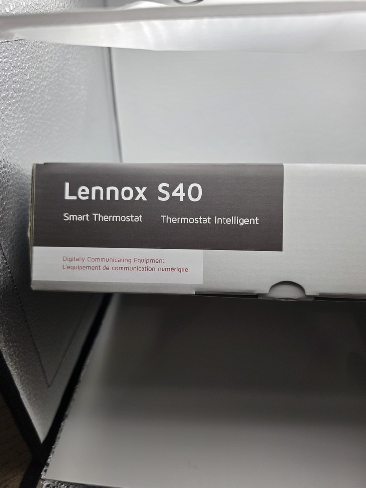 Lennox S40 Smart Thermostat Complete Set