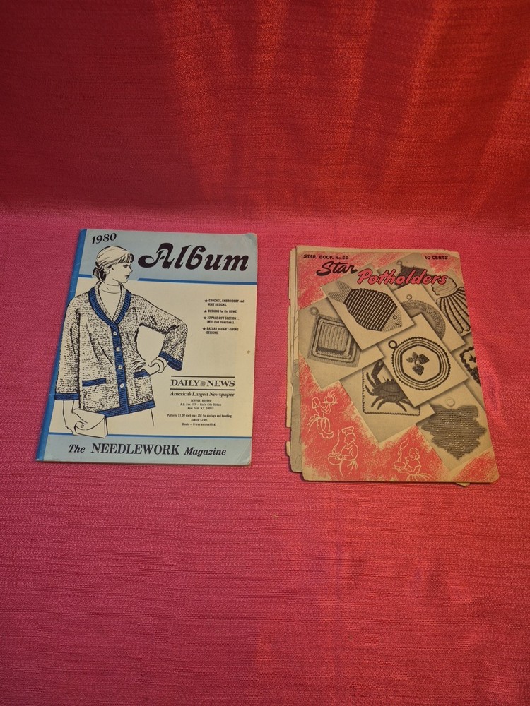 Vintage Needlework Crochet Pattern Booklets 1980 Star Potholders
