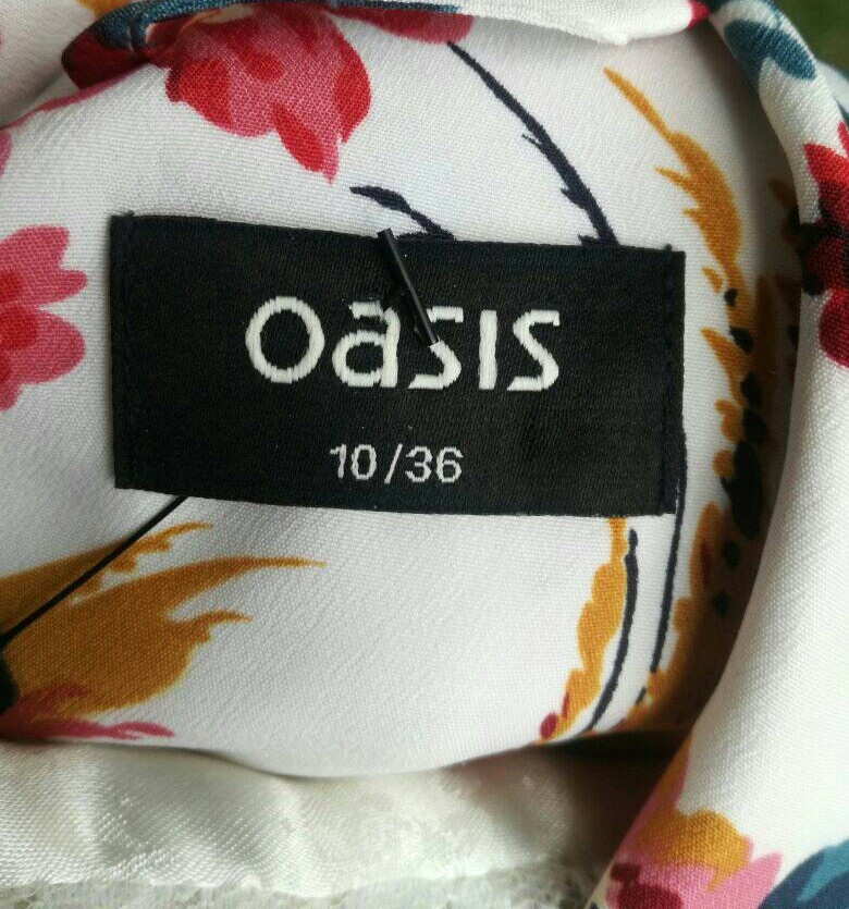 OASIS FLORAL LINED FITTED PEPLUM BACK JACKET SIZE 10