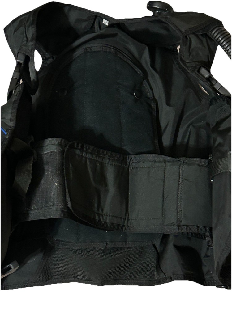 Seaquest Scuba Dive Vest Size Medium SPECTRUM 2 ADV