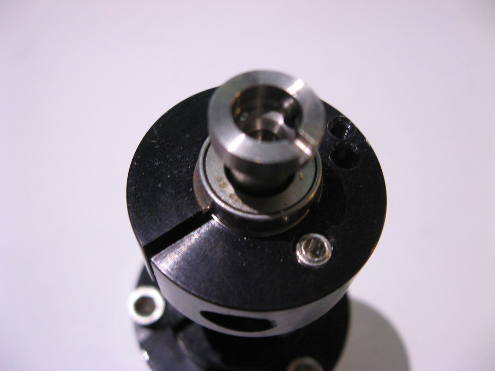 Small Pneumatic Gripper for Semiconductor Electronics Industry - USED Qty 1