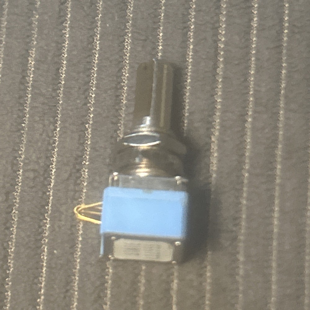 L11555 State Electronics V388 Potentiometer 5K, 140-9233, Square