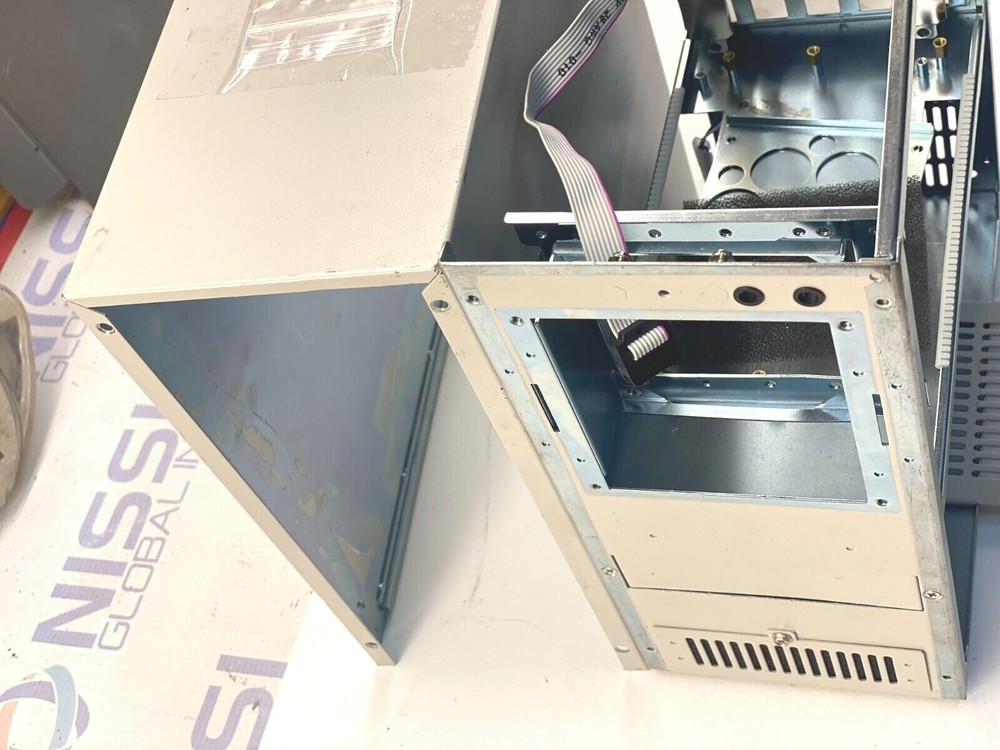 ADLINK RK-604A Compact Size Chassis