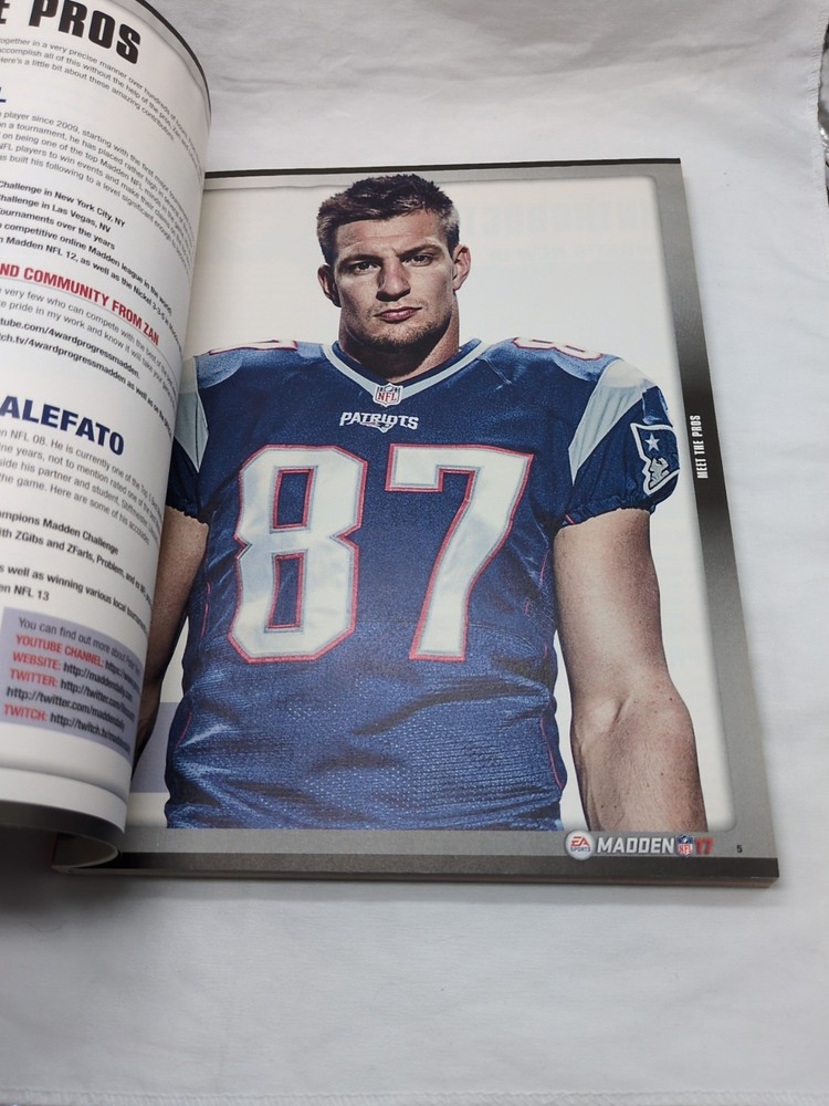 Madden NFL 17 Prima Official Strategy Guide Book