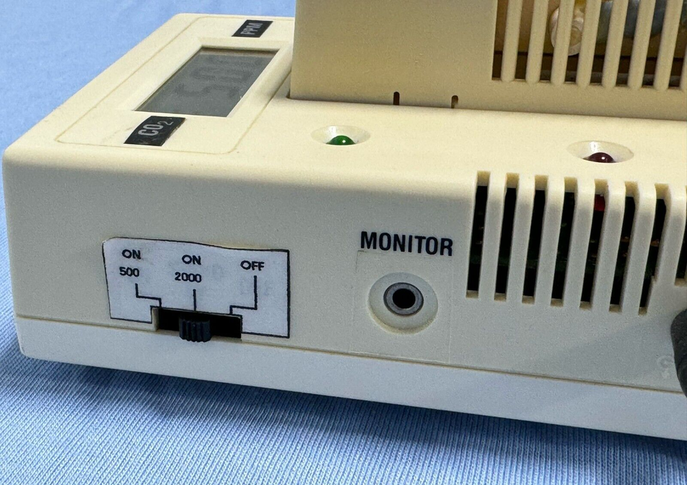 PP Systems WMA-4 CO2 Analyzer & Qubit Systems CO2 Analyzer 0-2000ppm S151