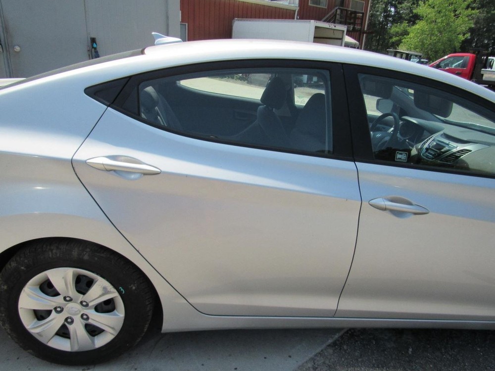 ELANTRA 2016 Glove Box 1065424