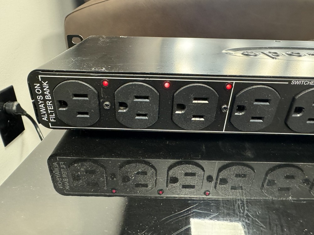 Episode EP-200-9HTR Surge Protector