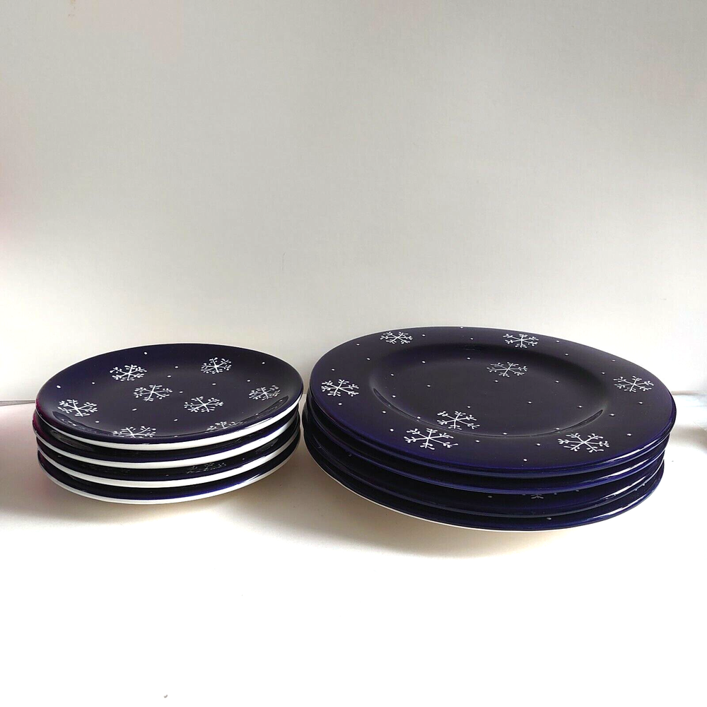 Hand-Painted Snowflake Design Table Service for 4 by KIC Brushes