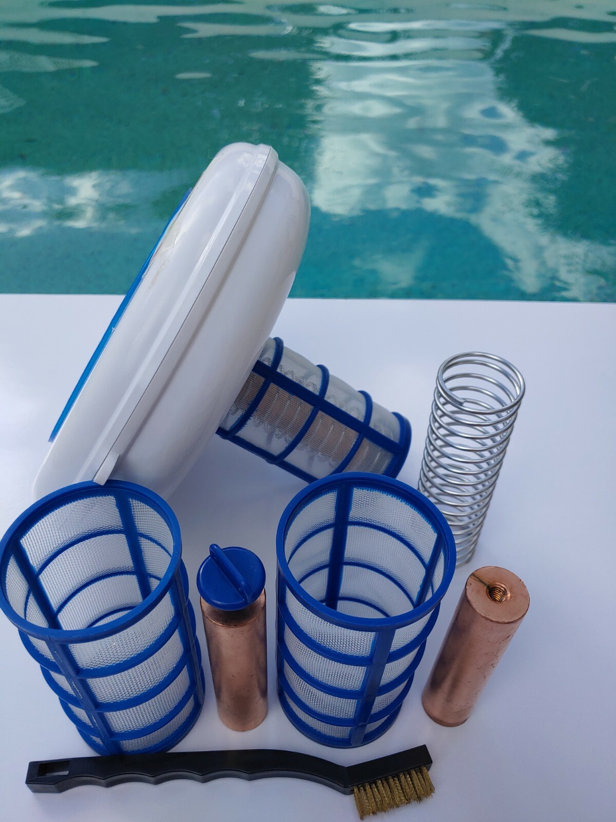 Solar Pool Ionizer LED Two 16 oz. Anodes 4 x Weight of Leading Competitor